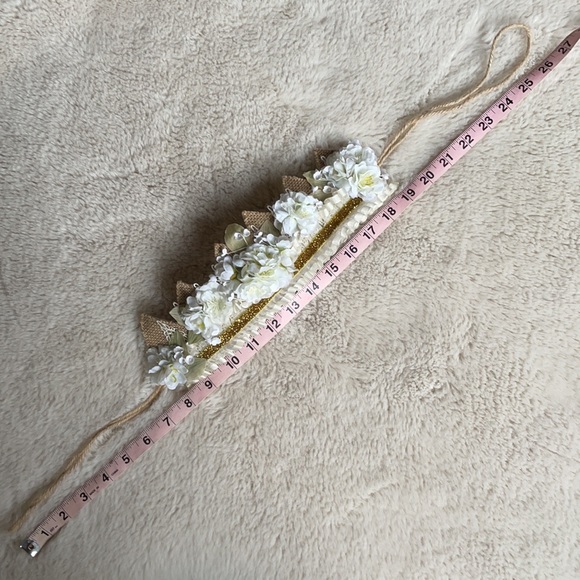 Vintage Rustic Floral Burlap Lace Tie Back Crown - Picture 17 of 17